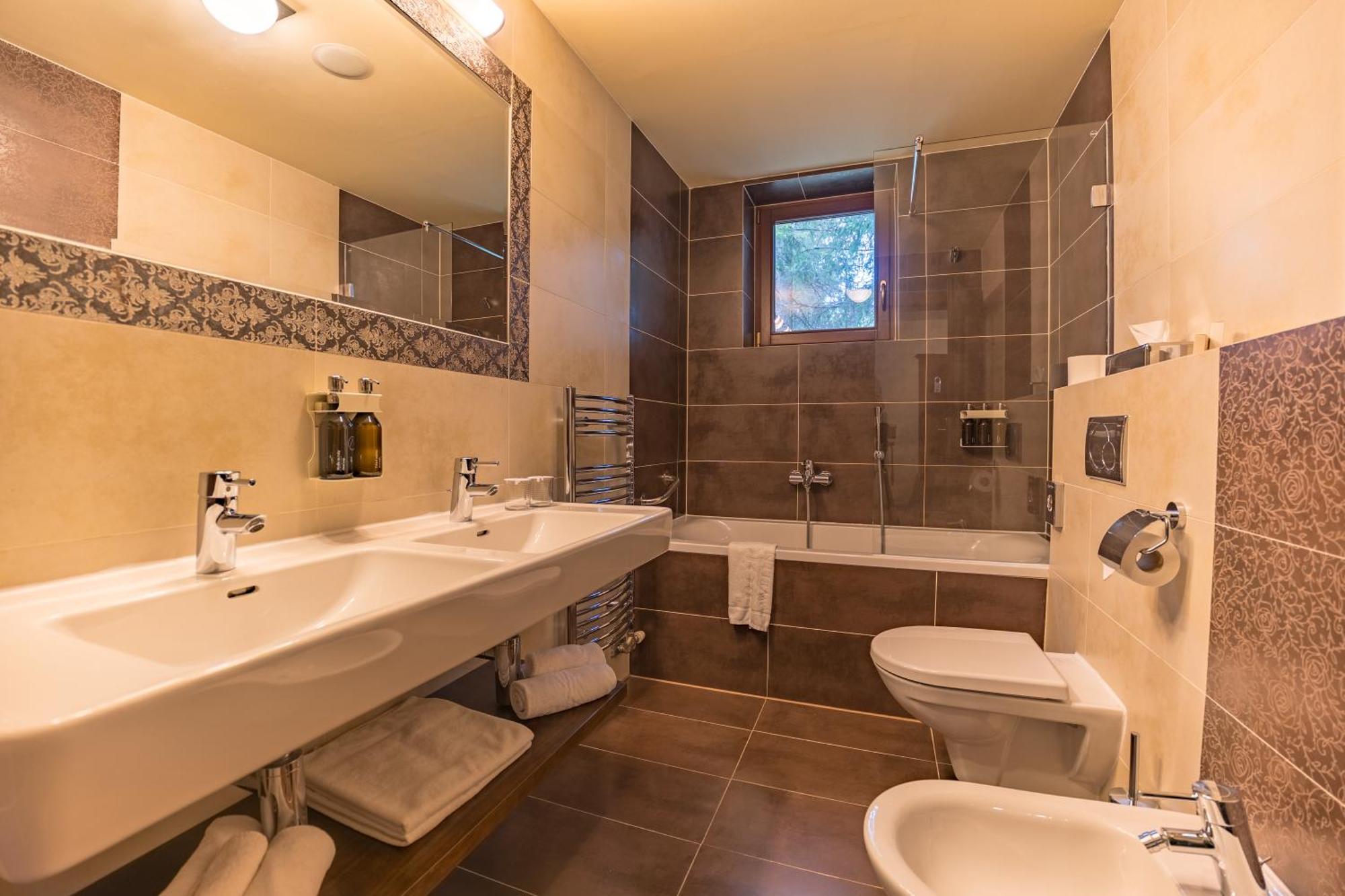 Aplend Wellness Hotel Borovica Štrbské Pleso Exterior foto